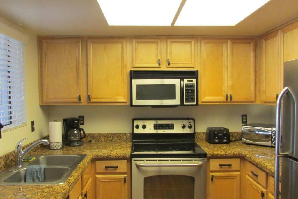 5757 W Eugie Ave #2065, Glendale Villa Dış mekan fotoğraf