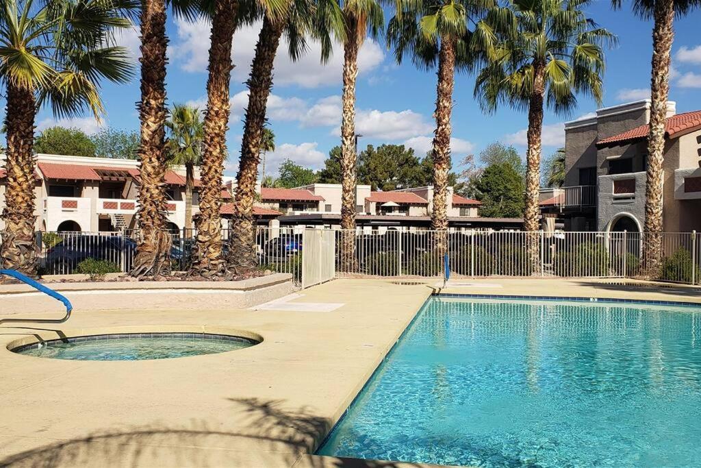 5757 W Eugie Ave #2065, Glendale Villa Dış mekan fotoğraf